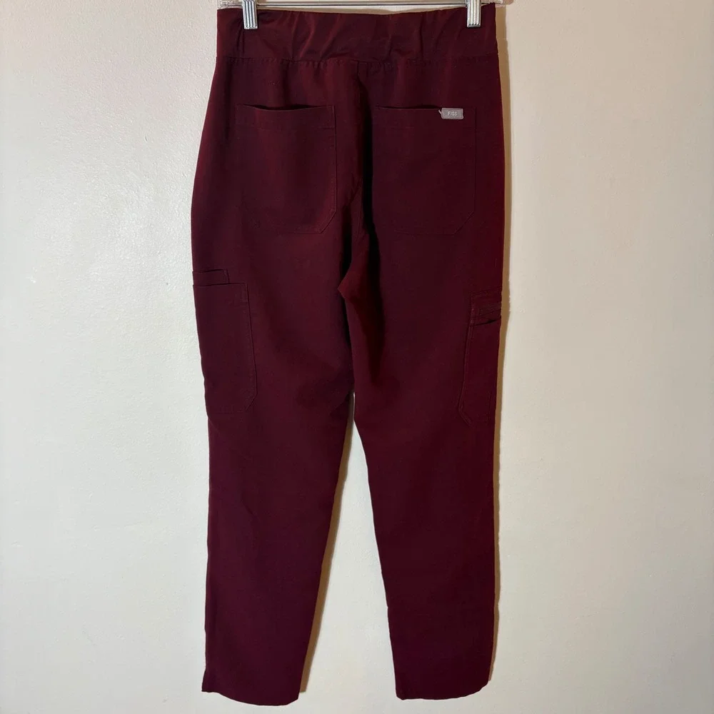 FIGS Technical‎ Collection High Waisted Yola Skinny Scrub Pants in Burgundy S